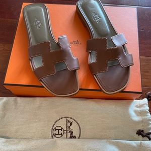 Hermes Oran Sandals Size 38